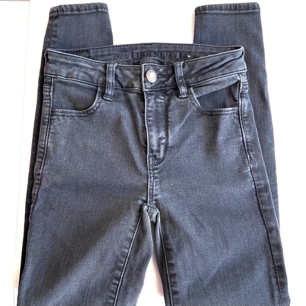 American Eagle High Rise Skinny Black Stretch Jeans Short
